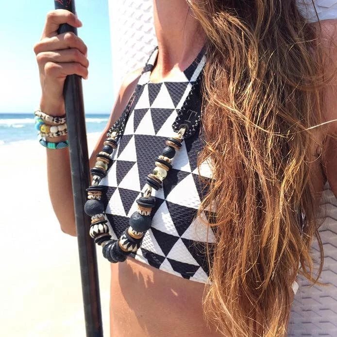 Twine + Twig Mid Classic Necklace | B + W B+W Collection 2 Twine + Twig Mid Classic Necklace | B + W B+W Collection