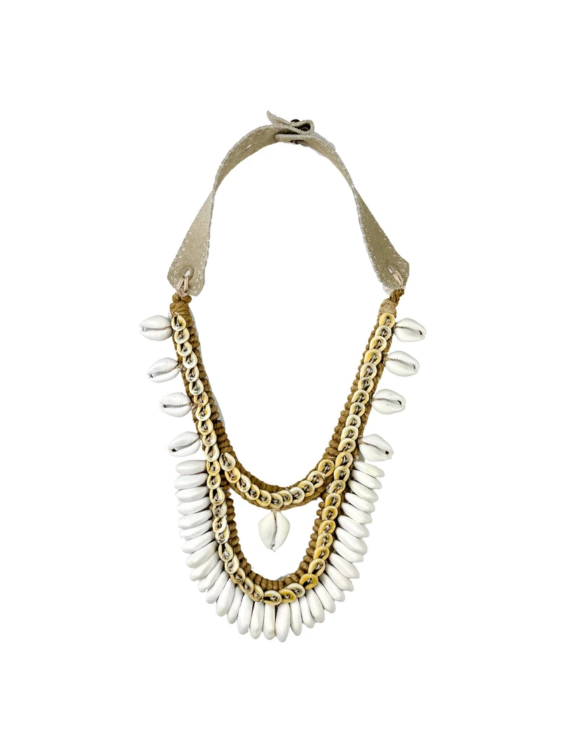 Twine + Twig Cowrie Collar Necklace | Edition 5 Cowrie Collection 1 Twine + Twig Cowrie Collar Necklace | Edition 5 Cowrie Collection