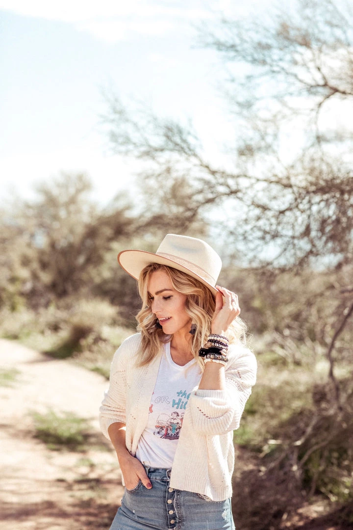 Twine + Twig Arm Party | B+W 6 Twine + Twig Arm Party | B+W