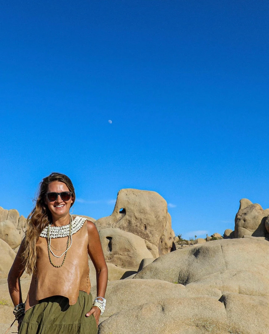 Twine & Twig Rocio G Cowrie Vest | Camel Apparel 2 Twine & Twig Rocio G Cowrie Vest | Camel Apparel