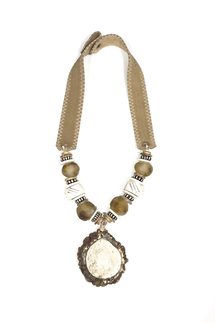 Twine + Twig Neutral Collection Neck Party | Neutral 3 Twine + Twig Neutral Collection Neck Party | Neutral