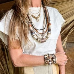 Twine + Twig Mid Classic Necklace | Cowrie