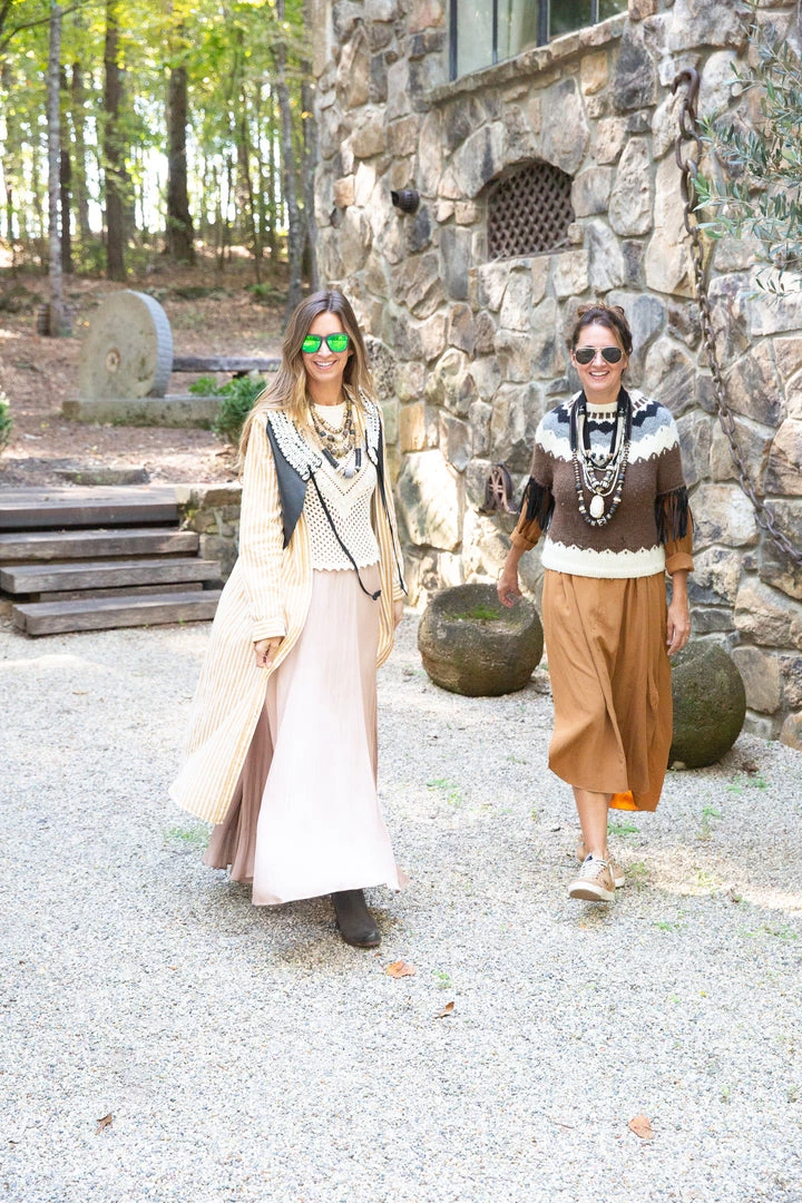 Twine & Twig Rocio G Cowrie Vest | Camel Apparel 5 Twine & Twig Rocio G Cowrie Vest | Camel Apparel