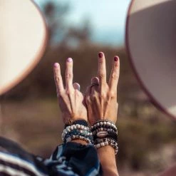 Twine + Twig Arm Party | B+W 10 Twine + Twig Arm Party | B+W
