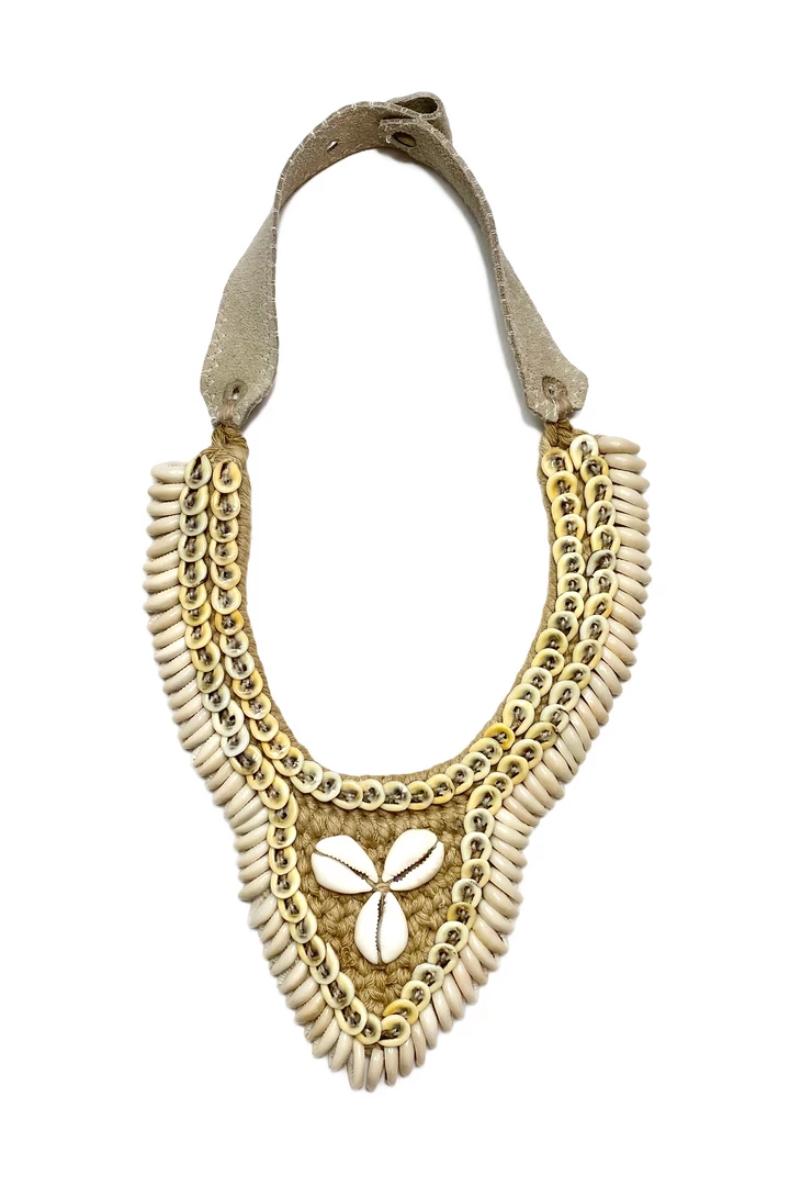 Twine + Twig Cowrie Collar Necklace | Edition 12 1 Twine + Twig Cowrie Collar Necklace | Edition 12