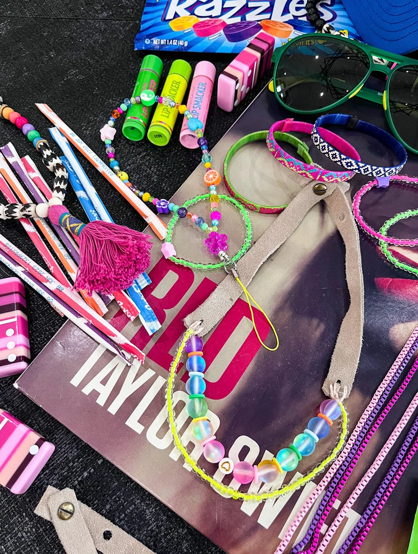 Twine + Twig Teen Collection Teen Star Seed Bracelet | Pink 11 Twine + Twig Teen Collection Teen Star Seed Bracelet | Pink