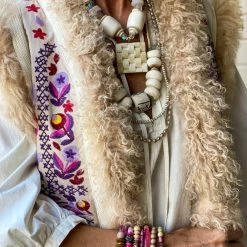 Twine + Twig B+W Collection Mid Pendant Necklace | Miami