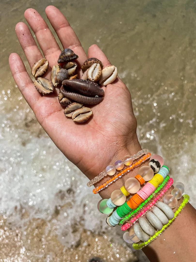 Twine + Twig Teen Collection Intricate Stack Bracelet | Electric White 3 Twine + Twig Teen Collection Intricate Stack Bracelet | Electric White