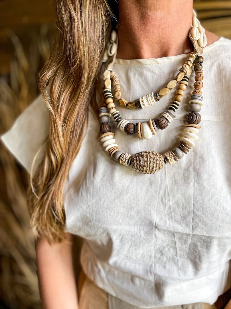 Twine + Twig Cowrie Collection Layered Classic Necklace | Cowrie 3 Twine + Twig Cowrie Collection Layered Classic Necklace | Cowrie