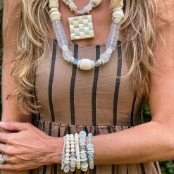 Twine + Twig B+W Collection Mid Pendant Necklace | Miami